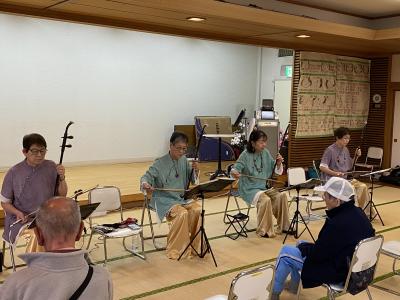 モリファー（二胡演奏）